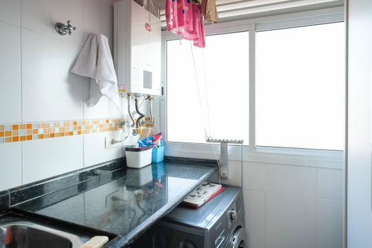 Área de serviço de apartamento à venda com 2 quartos, 76m² em Santa Paula, São Caetano do Sul