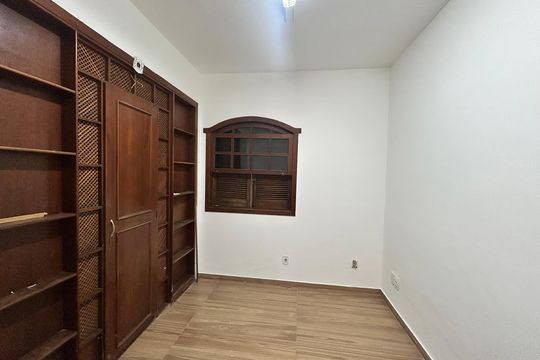 Quarto de casa para alugar com 3 quartos, 110m² em Padre Eustáquio, Belo Horizonte
