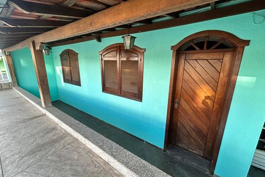 Área externa de casa para alugar com 3 quartos, 110m² em Padre Eustáquio, Belo Horizonte