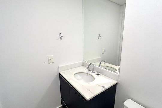 Banheiro de apartamento para alugar com 1 quarto, 39m² em Macedo, Guarulhos