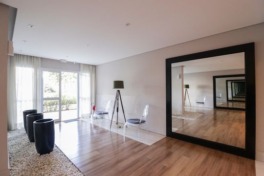Hall de apartamento para alugar com 2 quartos, 95m² em Santa Teresinha, São Paulo