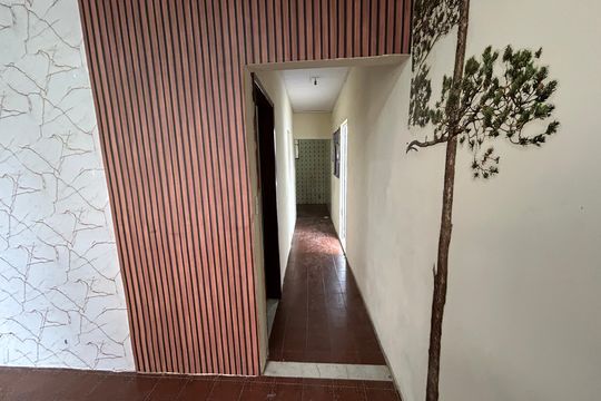 Corredor de casa para alugar com 2 quartos, 80m² em Bento Ribeiro, Rio de Janeiro