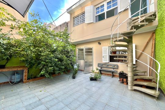Quintal de casa para alugar com 3 quartos, 300m² em Vila da Saúde, São Paulo