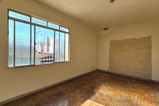 Casa para alugar com 2 quartos, 500m² em Santa Maria, Santo André