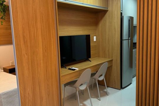 Sala/Cozinha de kitnet/studio para alugar com 1 quarto, 29m² em Itapuã, Salvador