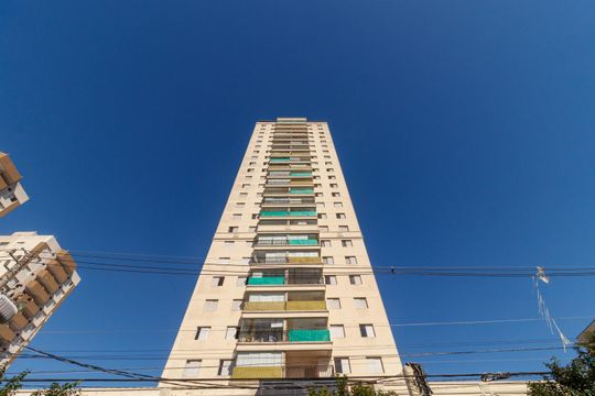 Fachada de apartamento para alugar com 3 quartos, 69m² em Vila Gustavo, São Paulo