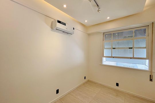 Apartamento à venda com 3 quartos, 90m² em Leblon, Rio de Janeiro