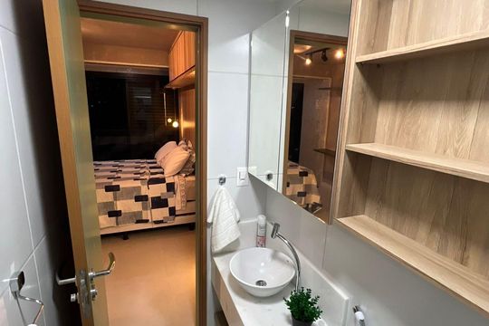 Banheiro de apartamento para alugar com 1 quarto, 35m² em Barra, Salvador