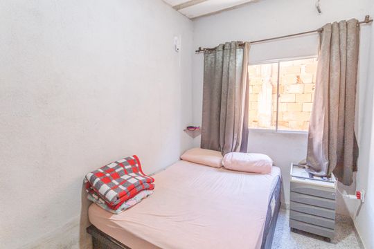 Casa à venda com 2 quartos, 120m² em Taquaril, Belo Horizonte