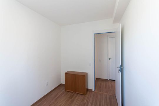 Quarto 2 de apartamento para alugar com 2 quartos, 55m² em Santo Cristo, Rio de Janeiro