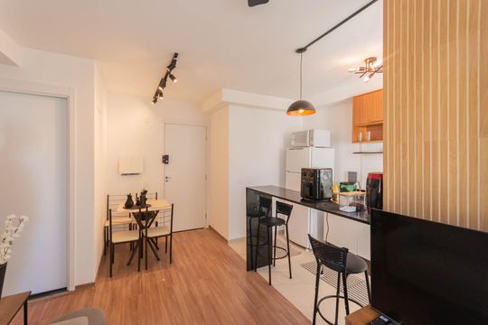 Sala de apartamento para alugar com 2 quartos, 55m² em Santo Cristo, Rio de Janeiro
