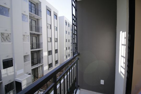 Varanda de apartamento para alugar com 2 quartos, 43m² em Barra Olímpica, Rio de Janeiro