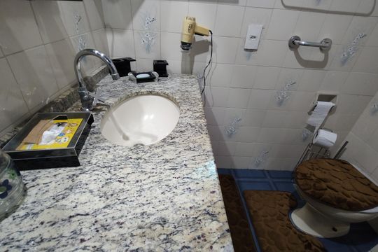 Banheiro Social 1 de casa à venda com 3 quartos, 264m² em Freguesia (Jacarepaguá), Rio de Janeiro