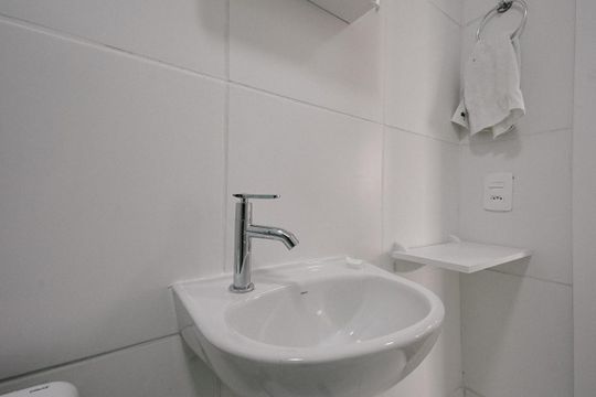 Banheiro de apartamento para alugar com 2 quartos, 33m² em Vila Silvia, São Paulo