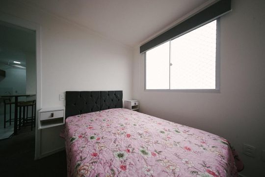 Quarto 1 de apartamento para alugar com 2 quartos, 33m² em Vila Silvia, São Paulo
