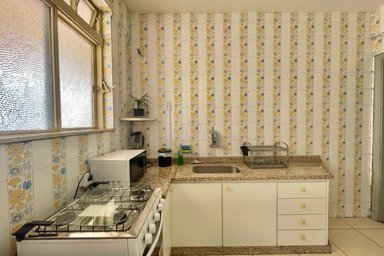 Apartamento para alugar com 2 quartos, 89m² em Centro, Belo Horizonte