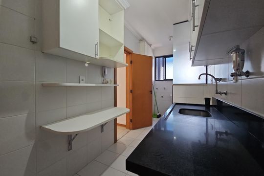 Cozinha de apartamento para alugar com 3 quartos, 95m² em Pituba, Salvador