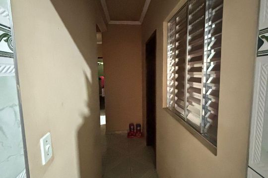 Corredor quarto 1 de casa para alugar com 2 quartos, 75m² em Jardim Isaura, Barueri