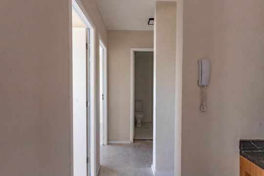 Corredor  de apartamento para alugar com 2 quartos, 37m² em Americanópolis, São Paulo