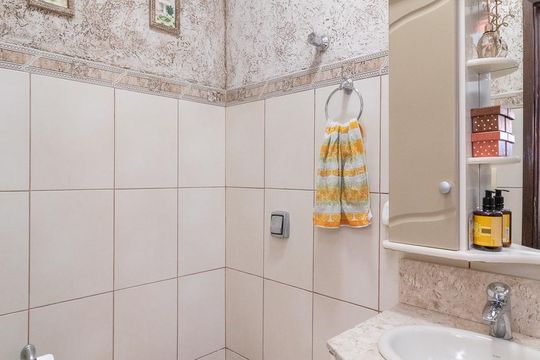 Lavabo de casa à venda com 3 quartos, 150m² em Jardim Santa Maria, São Paulo
