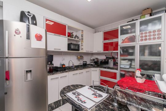 Cozinha de casa à venda com 3 quartos, 150m² em Jardim Santa Maria, São Paulo