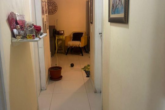 Corredor de apartamento para alugar com 3 quartos, 90m² em Vila Valqueire, Rio de Janeiro