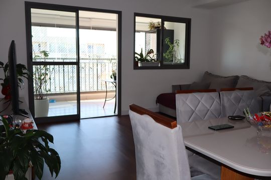 Apartamento à venda com 2 quartos, 80m² em Vila Ema, São Paulo