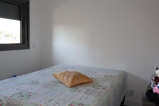 Suíte de apartamento à venda com 2 quartos, 80m² em Vila Ema, São Paulo