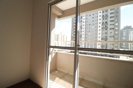 Sacada de apartamento para alugar com 2 quartos, 50m² em Jardim Karaíba, Uberlândia