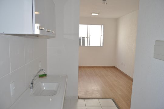 Apartamento para alugar com 2 quartos, 42m² em Cavalcanti, Rio de Janeiro
