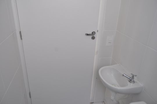 Apartamento para alugar com 2 quartos, 42m² em Cavalcanti, Rio de Janeiro
