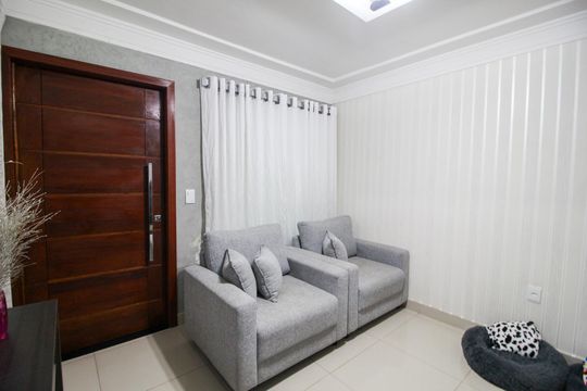 Sala de casa para alugar com 3 quartos, 245m² em Jardim Serrano, Votorantim
