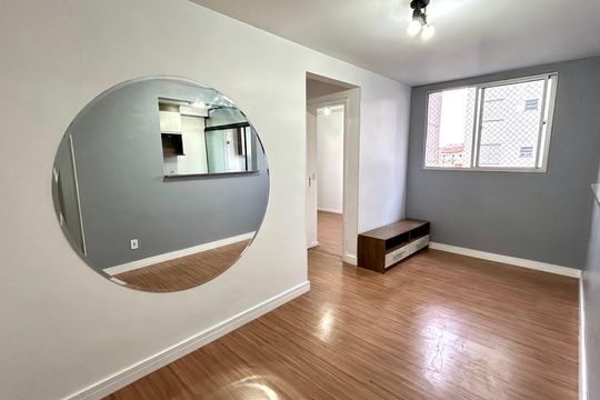 Apartamento para alugar com 2 quartos, 43m² em Gopouva, Guarulhos