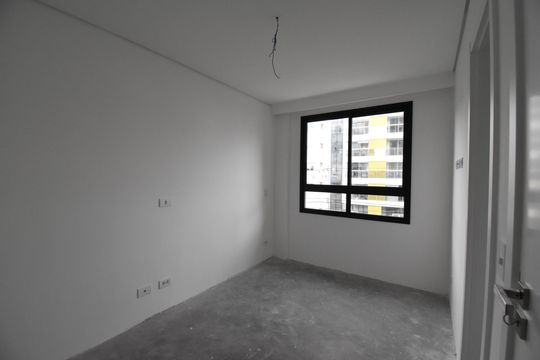 Suíte de apartamento à venda com 3 quartos, 131m² em Juvevê, Curitiba