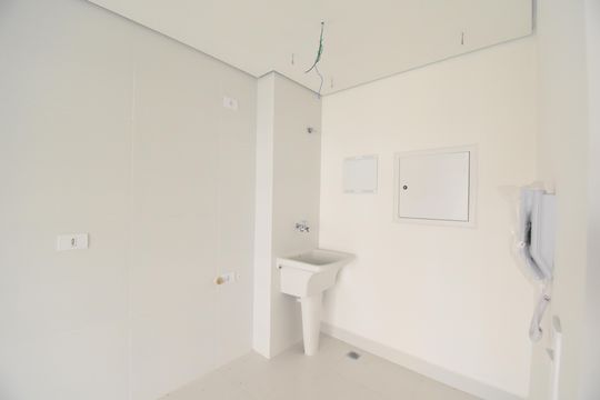 Sala e Cozinha de apartamento à venda com 3 quartos, 131m² em Juvevê, Curitiba