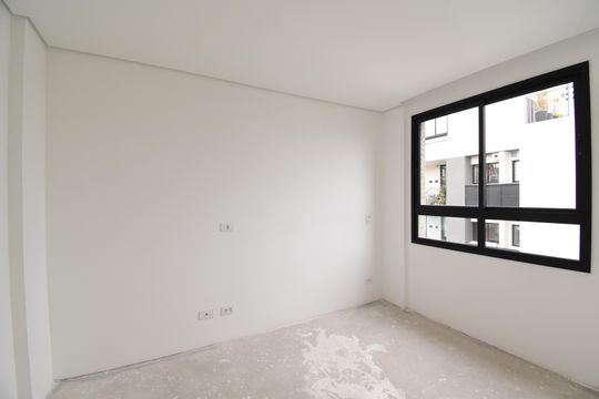 Suíte de apartamento à venda com 2 quartos, 92m² em Juvevê, Curitiba