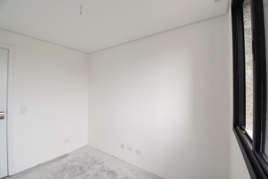 Quarto 2 de apartamento à venda com 2 quartos, 80m² em Juvevê, Curitiba