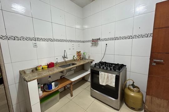 Cozinha de casa para alugar com 2 quartos, 120m² em Bento Ribeiro, Rio de Janeiro
