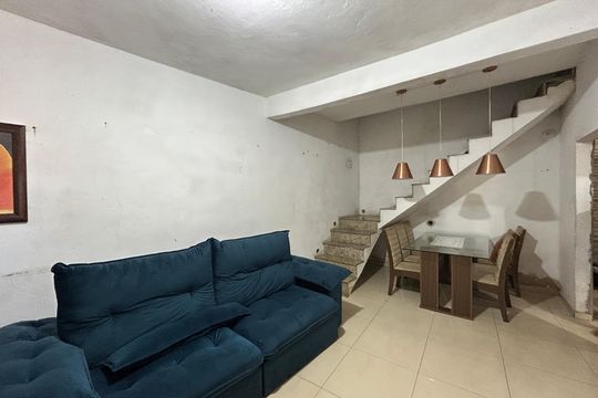Casa para alugar com 2 quartos, 120m² em Bento Ribeiro, Rio de Janeiro