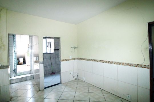 Casa para alugar com 3 quartos, 50m² em Pavuna, Rio de Janeiro