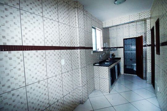 Cozinha de casa para alugar com 3 quartos, 50m² em Pavuna, Rio de Janeiro