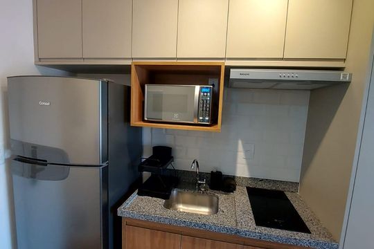 Cozinha de apartamento à venda com 1 quarto, 22m² em Pinheiros, São Paulo