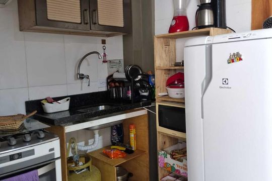 Cozinha de apartamento para alugar com 1 quarto, 38m² em Engenheiro Leal, Rio de Janeiro