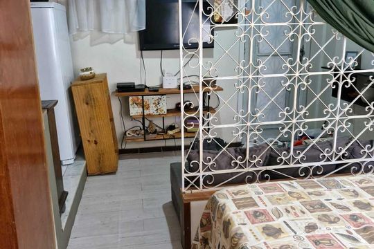 Quarto de apartamento para alugar com 1 quarto, 38m² em Engenheiro Leal, Rio de Janeiro