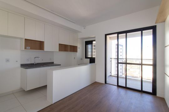 Sala de apartamento para alugar com 1 quarto, 45m² em Taquaral, Campinas