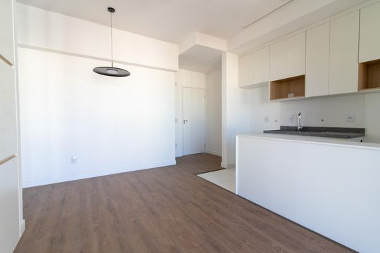 Apartamento para alugar com 1 quarto, 45m² em Taquaral, Campinas