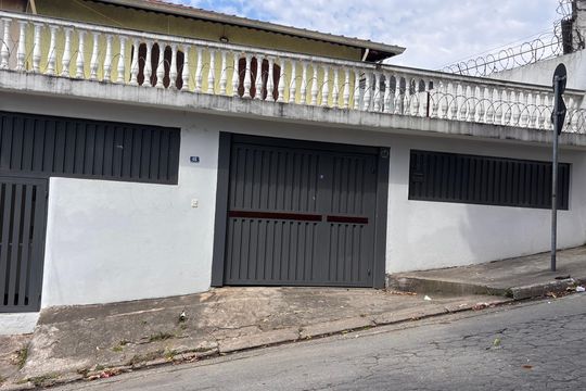 Fachada de casa para alugar com 3 quartos, 125m² em Jardim Ipanema, Guarulhos