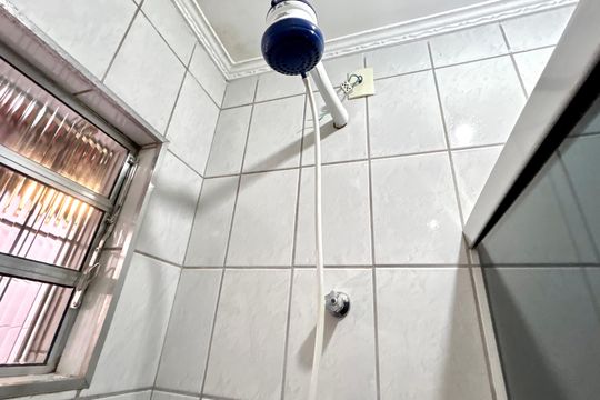 Banheiro 3 de casa à venda com 3 quartos, 140m² em Jardim Almeida Prado, Guarulhos