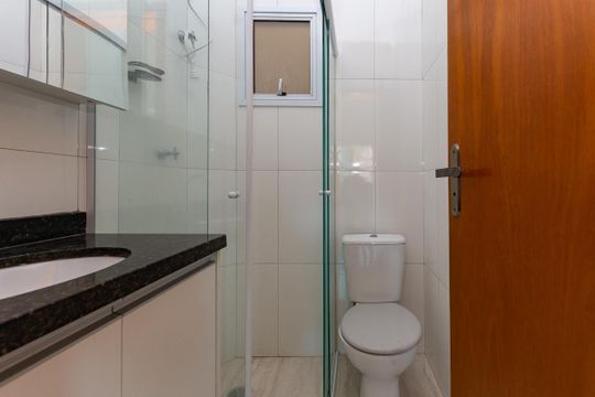 Banheiro Social de casa de condomínio para alugar com 1 quarto, 38m² em Vila Nova Mazzei, São Paulo