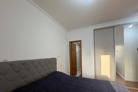 Suíte de apartamento para alugar com 2 quartos, 96m² em Embaré, Santos